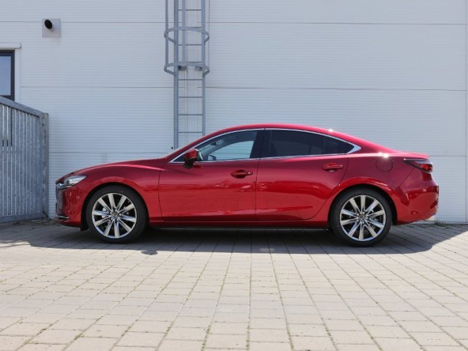 Mazda 6, 2,5i Skyactiv-G 194k AT, barva červená