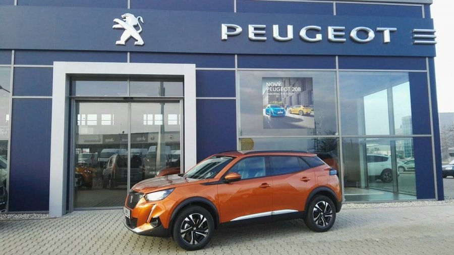 Peugeot 2008, ALLURE PACK 1.5 HDi 110k MAN6, barva oranžová