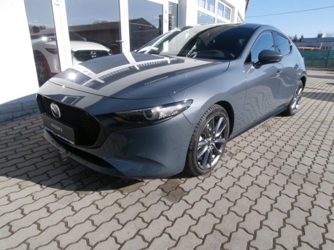 Mazda 3, Skyactiv GT 180, barva modrá