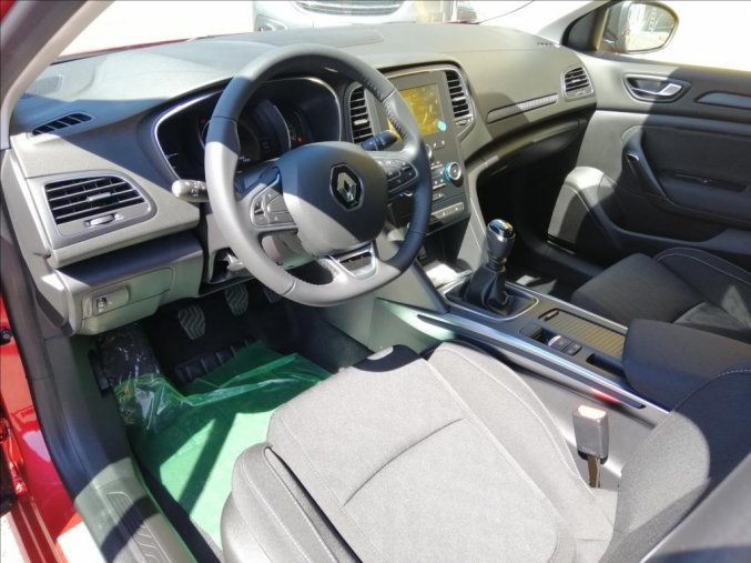 Renault Mégane, 1,3   TCe 115 LIMITED PLUS, barva červená