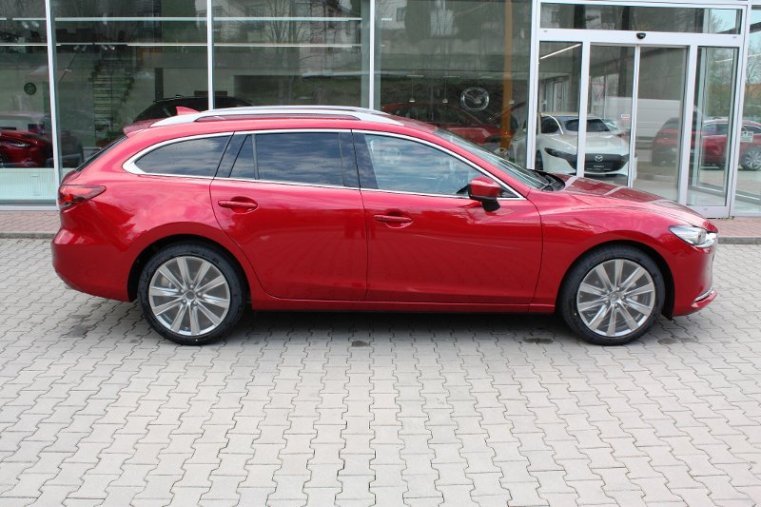 Mazda 6, SKYACTIV-G, barva červená