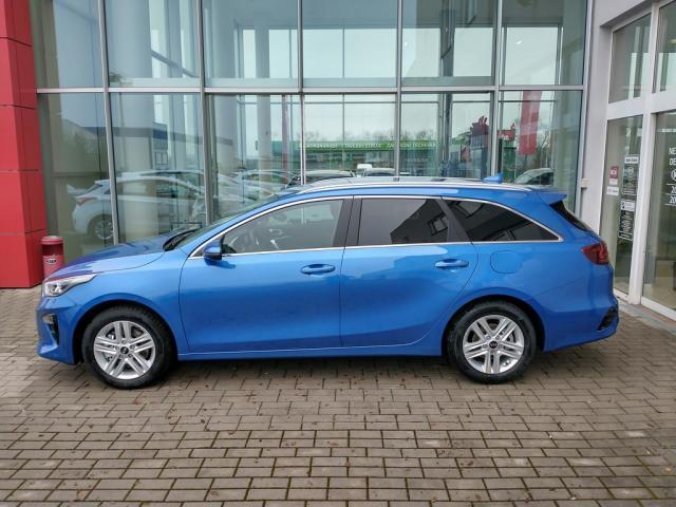 Kia Ceed, SW 1.4 T-GDI TOP, barva modrá