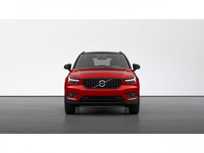 Volvo XC40, SUV, R-Design T2 FWD, barva červená