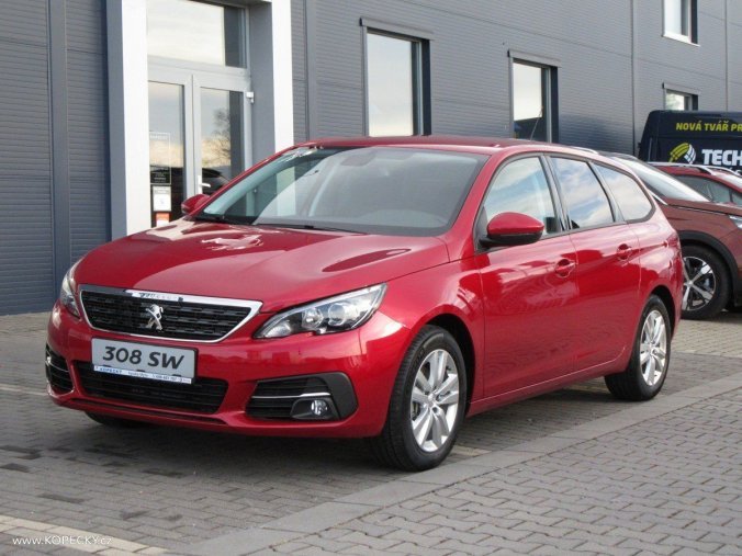 Peugeot 308, SW ACTIVE 1.2PureTech 130k MAN, barva červená