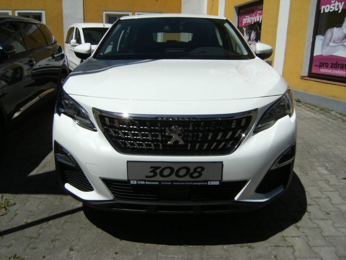 Peugeot 3008, Act.1,2 130k EAT8 Nav,Cam,AKCE, barva bílá