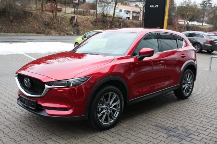 Mazda CX-5, SKYACTIV-G, barva červená