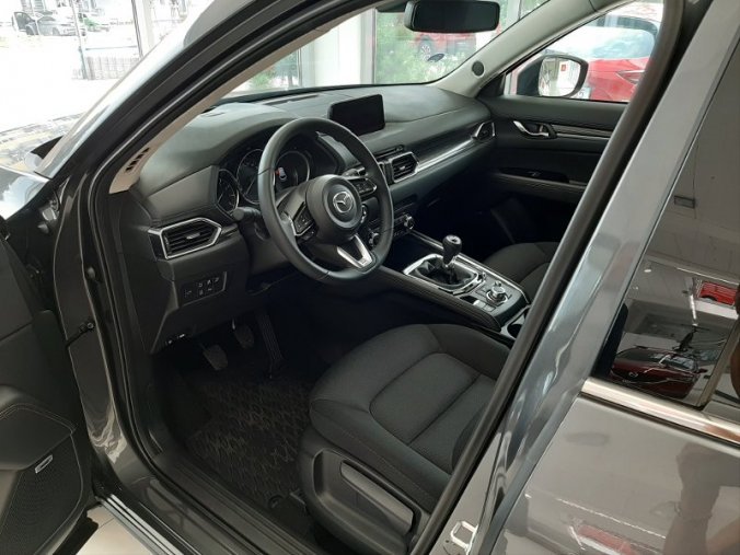 Mazda CX-5, 2,0 165k AWD, barva šedá