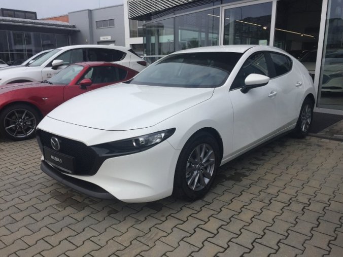 Mazda 3, 2,0 Skyactiv-G122, barva bílá