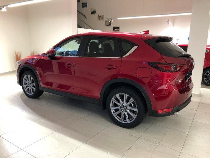 Mazda CX-5, 2.0i G 165, barva červená