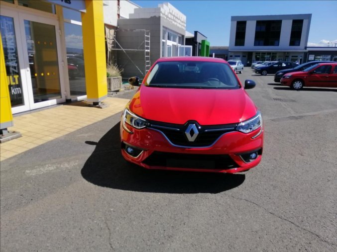 Renault Mégane, 1,3   TCe 115 LIMITED PLUS, barva červená