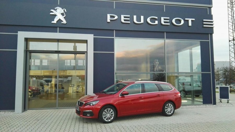 Peugeot 308, SW ALLURE 1.2 130k AUT 8, barva červená