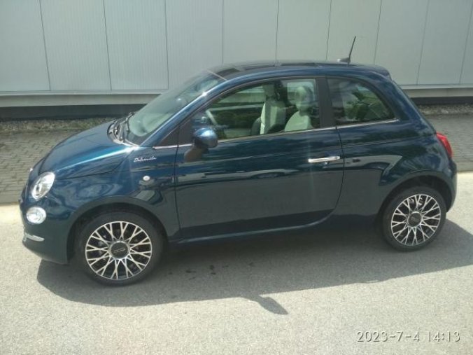 Fiat 500, 1.0 BSG 70k Dolcevita, barva modrá