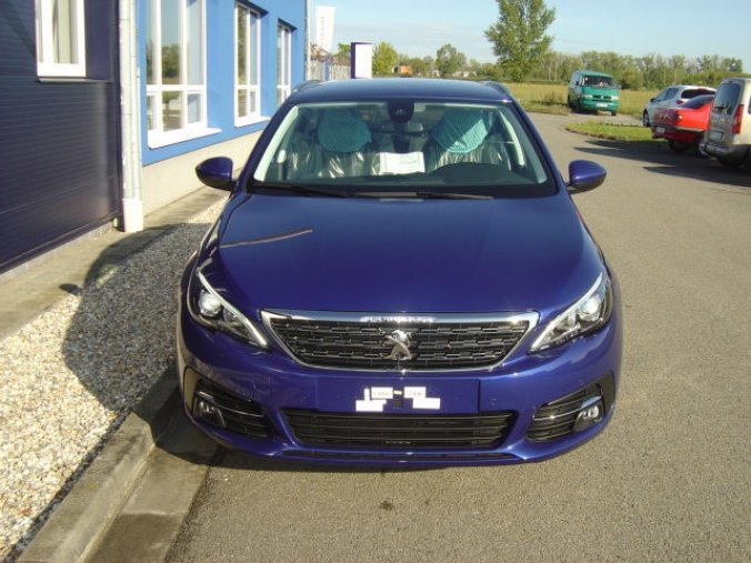 Peugeot 308, SW Active 1.5 BlueHDi 130 S&S MAN6, barva modrá