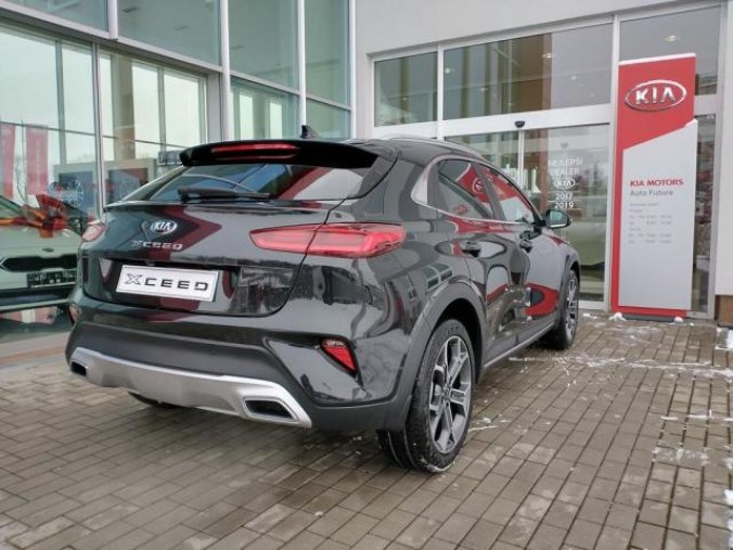 Kia XCeed, 1.5 T-GDi GPF TOP MY21, barva černá