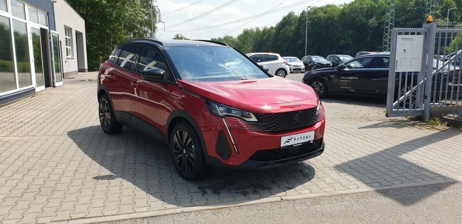 Peugeot 3008, Peugeot 3008 GT PACK 1.2 PureTech 130 EAT8, barva červená