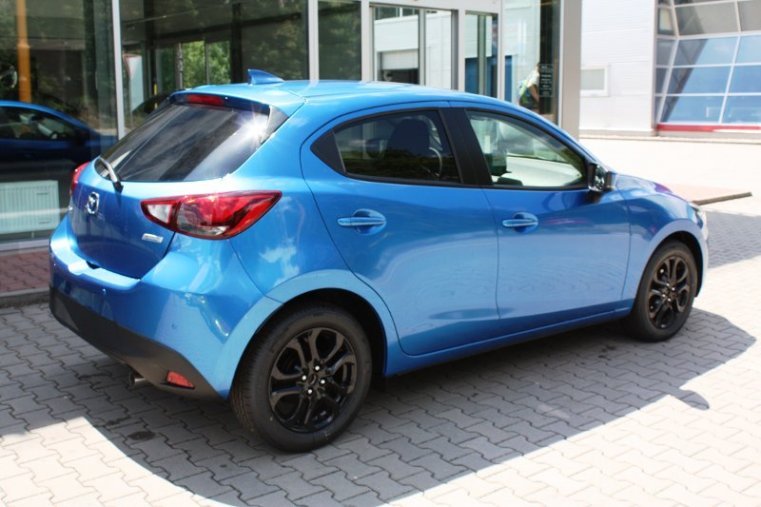 Mazda 2, SKYACTIV-G, barva modrá