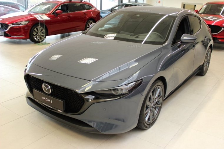 Mazda 3, 2,0G 89kW/122k, barva šedá