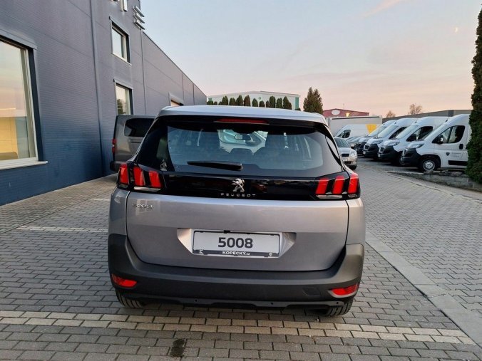 Peugeot 5008, Peugeot 5008 ACTIVE PACK BlHDi 130 EAT8, barva šedá