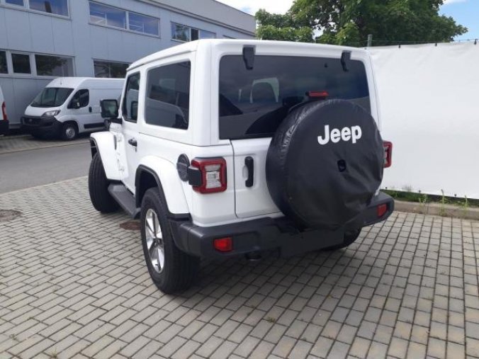 Jeep Wrangler, 2,0T 270 PS Sahara, barva bílá