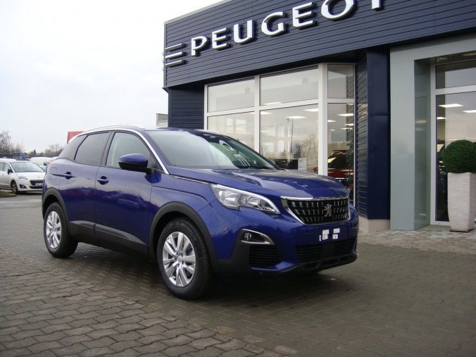 Peugeot 3008, Active 1,2 PureTech 130k, barva modrá