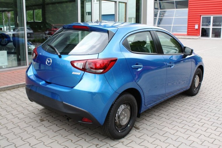 Mazda 2, SKYACTIV-G, barva modrá