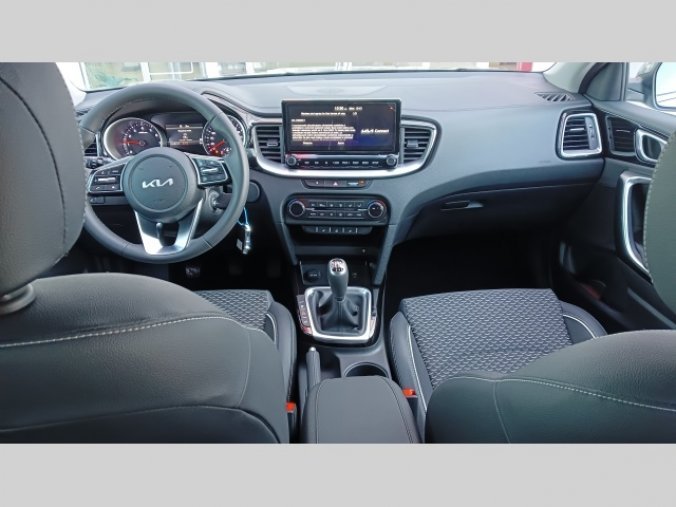 Kia XCeed, 1.5 T-GDi GPF Exclusive MY24, barva bílá