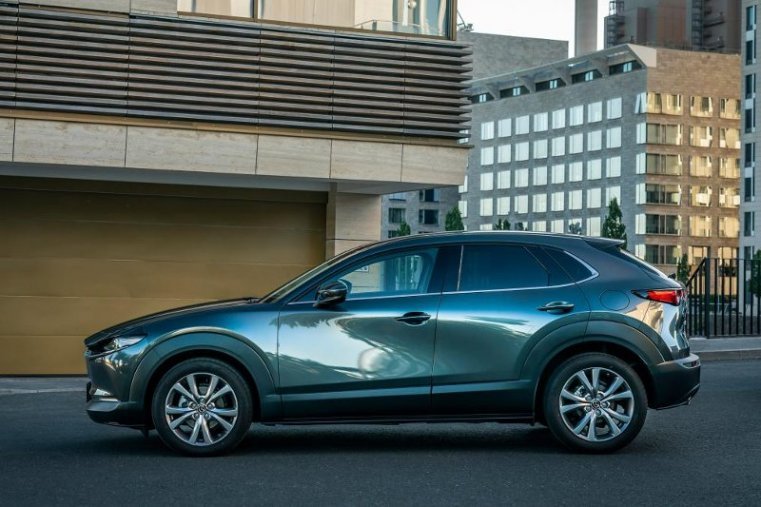 Mazda CX-30, 2.0 A/T, barva šedá