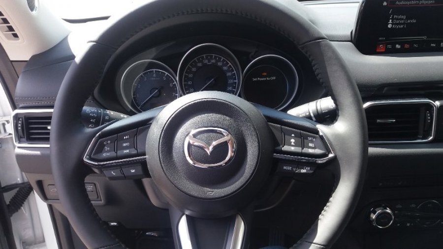 Mazda CX-5, 2.5 Skyactiv-G194, barva šedá