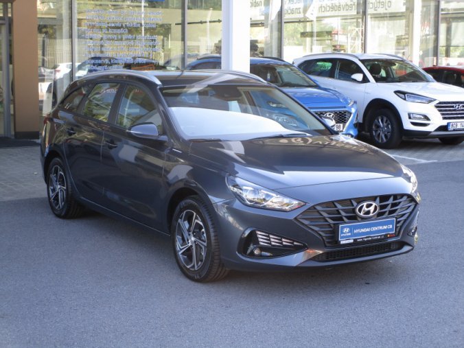 Hyundai i30, 1,5i 81 kW MT, barva šedá