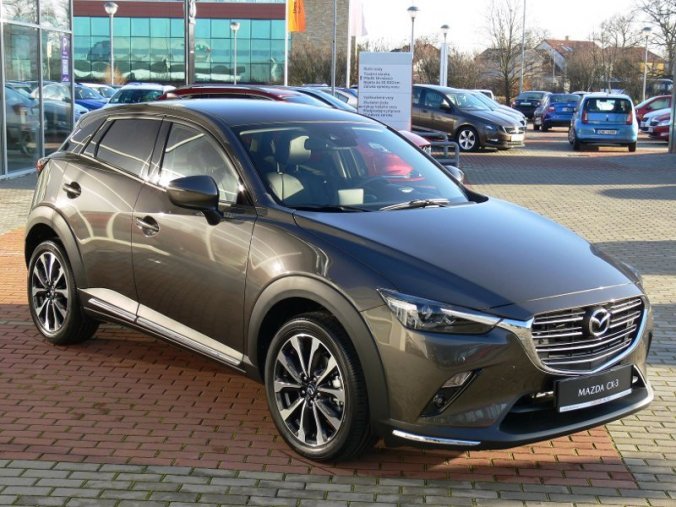 Mazda CX-3, 2.0 Skyactiv G150 AWD A/T + NAVI, barva šedá