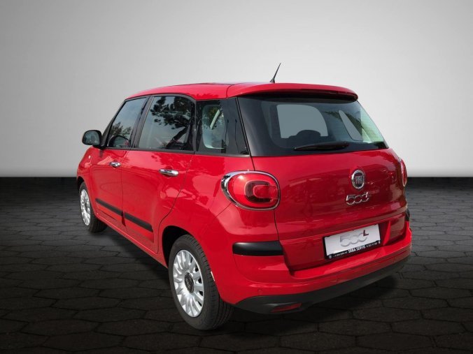 Fiat 500L, Fiat 500L 1.4 95k Plus, barva červená