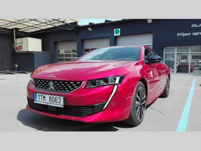 Peugeot 508, GT PureTech 225 S&amp;S EAT8, barva červená