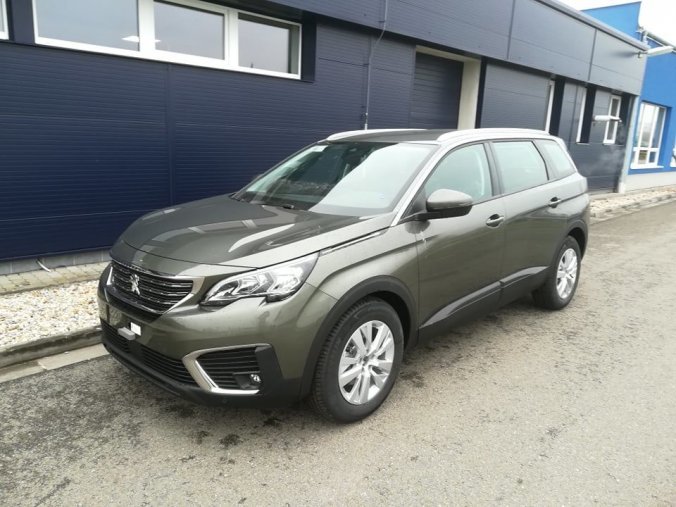 Peugeot 5008, Active 1.2 PureTech 130 S&S MAN6, barva šedá