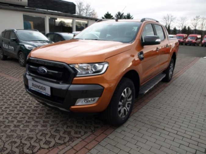 Ford Ranger, 3.2 TDCi, barva oranžová