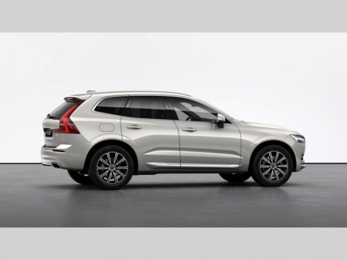 Volvo XC60, T8 RECHARGE 2.0L 303 HP INSCRI, barva zlatá