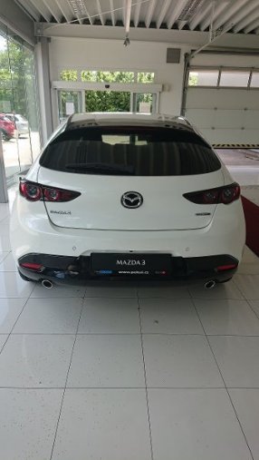 Mazda 3, Skyactiv G122 M/T, barva bílá