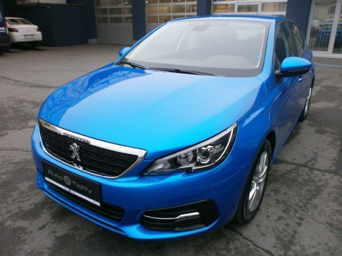 Peugeot 308, Active 1,2 PureTech 110 81 kW, barva modrá