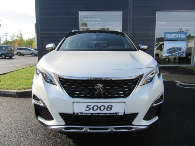 Peugeot 5008, GT 2.0 BlueHDi 180k EAT8, barva bílá