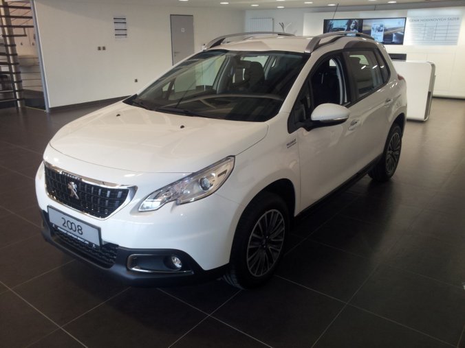 Peugeot 2008, ACTIVE 1.2 PureTech 110 S&S MAN6 - Paket CITY- LN6541, barva bílá