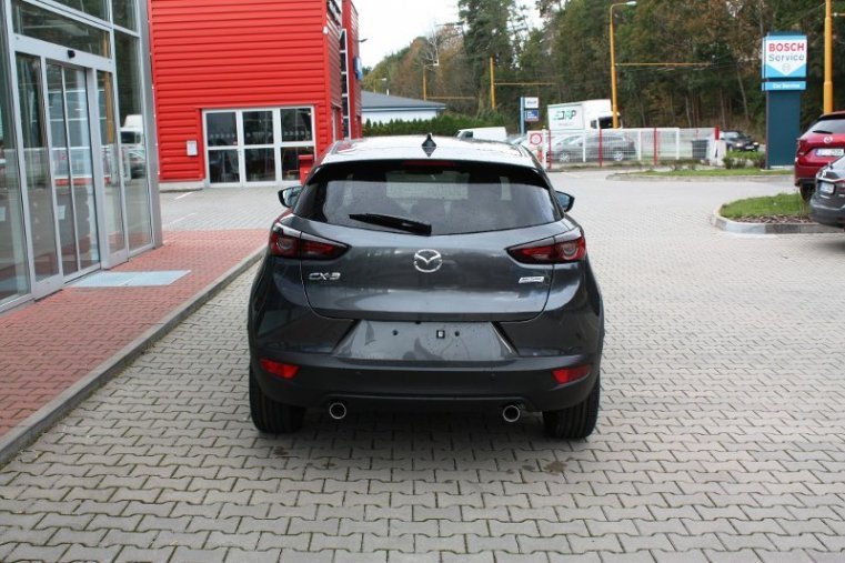 Mazda CX-3, SKYACTIV-G, barva šedá