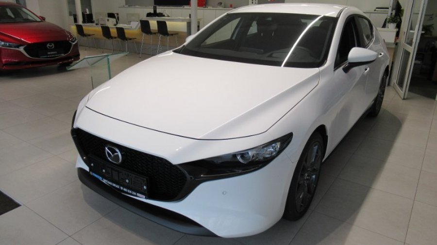 Mazda 3, Skyactiv-G122, barva bílá