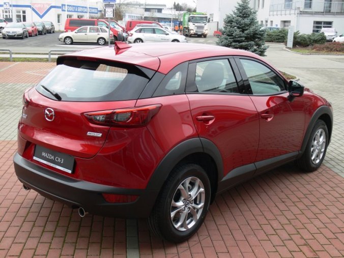 Mazda CX-3, 2.0 Skyactiv G121, barva červená