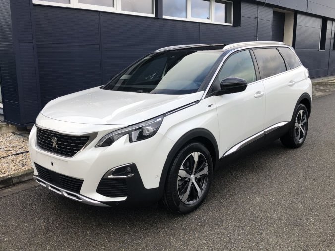 Peugeot 5008, GT 1.6 PureTech 180 S&S EAT8, barva bílá