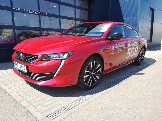 Peugeot 508, GT 1.6 PureTech 225 EAT8, barva červená