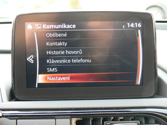 Mazda MX-5, 2.0 Skyactiv G184 + NAVI, barva červená