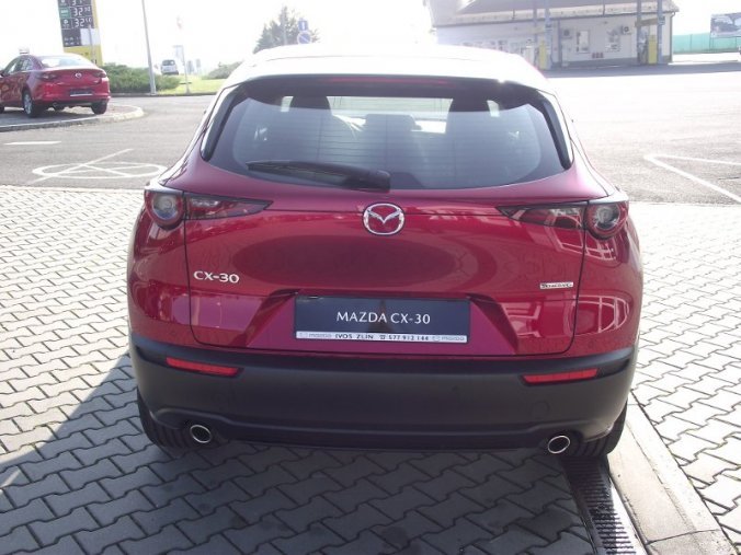 Mazda CX-30, 2,0 122k, barva červená