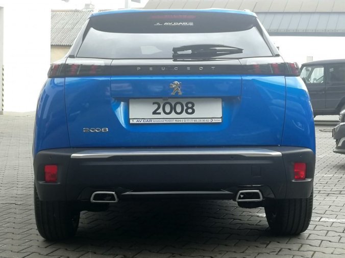 Peugeot 2008, Peugeot 2008 ALLURE PureTech 130 S&S EAT8, barva modrá