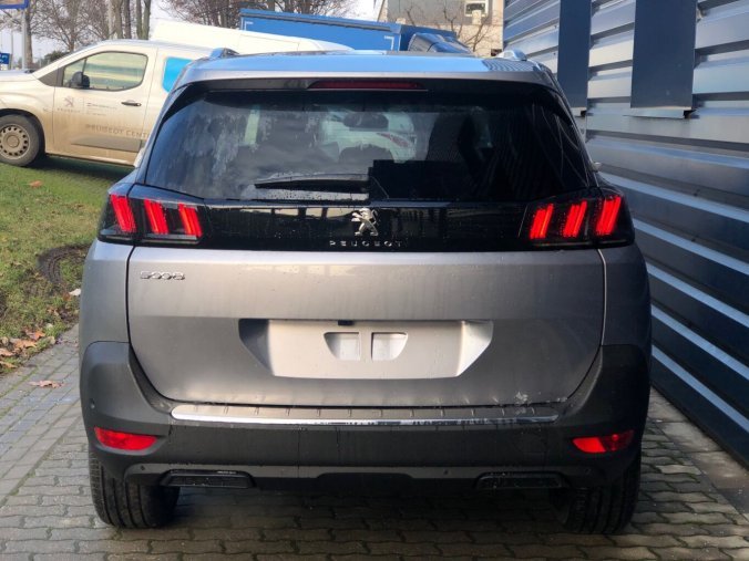 Peugeot 5008, Peugeot 5008 ALLURE PACK 1.5 BlueHDi 130 EAT8 - 7 míst - 4605, barva šedá