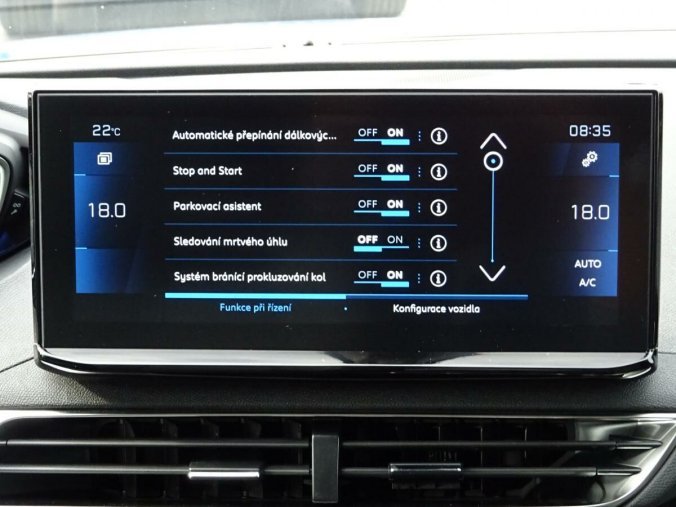 Peugeot 3008, Peugeot 3008 ALLURE 1.5 BlueHDi 130 MAN6, barva modrá