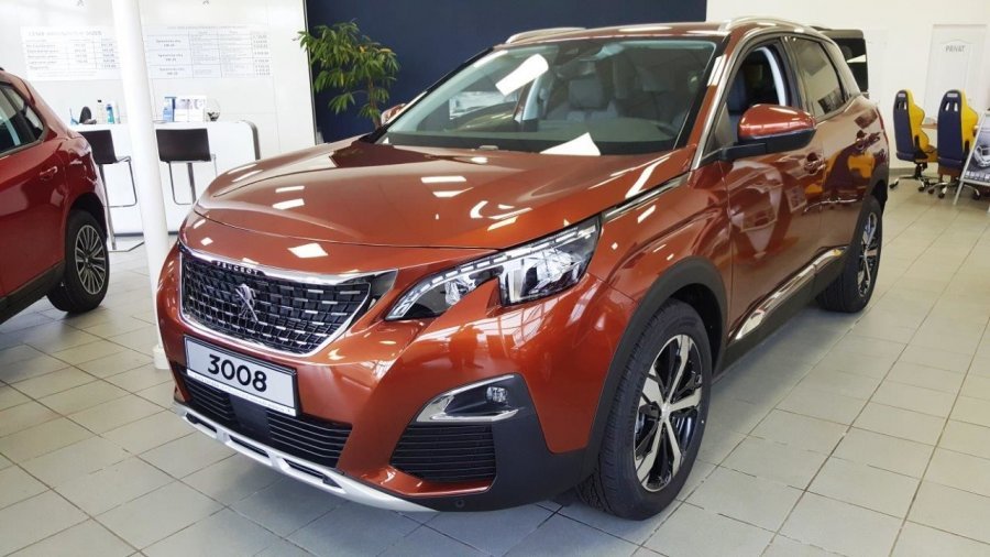 Peugeot 3008, ALLURE 1.2 PureTech 130 S&S MAN6, barva oranžová